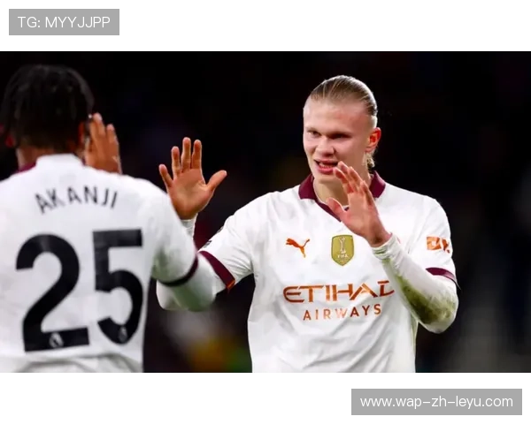 哈兰德梅开二度，曼城3-1完胜伯恩茅斯，谢尔基表现抢眼，哈兰德穿曼城球衣