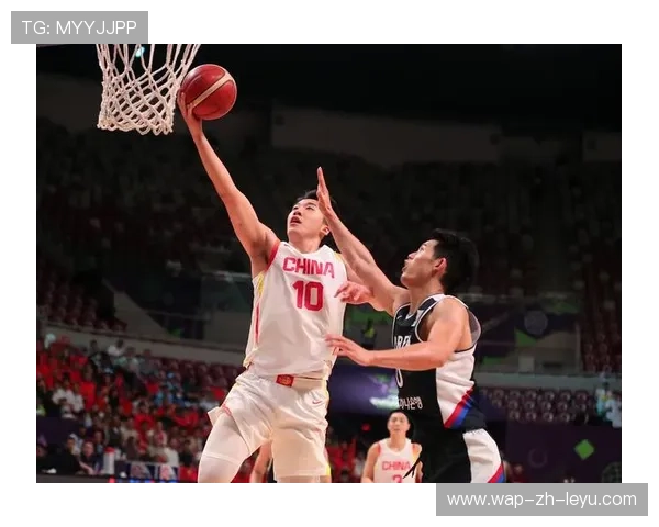 中国篮球青训营傲立季中杯，培养未来国际球员，中国国家篮球青训选拔